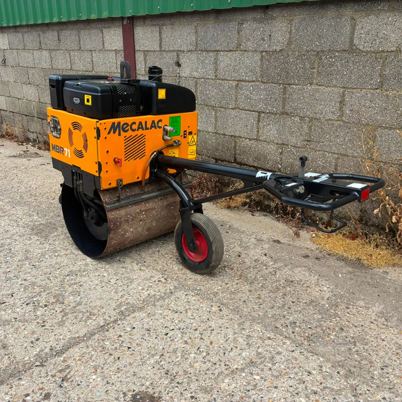 700mm Roller Mecalac MBR71B 2020